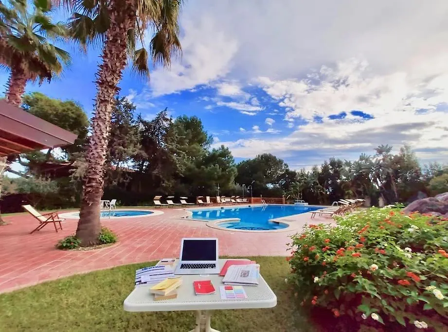 Aparthotel Villa delle Palme Aci Trezza