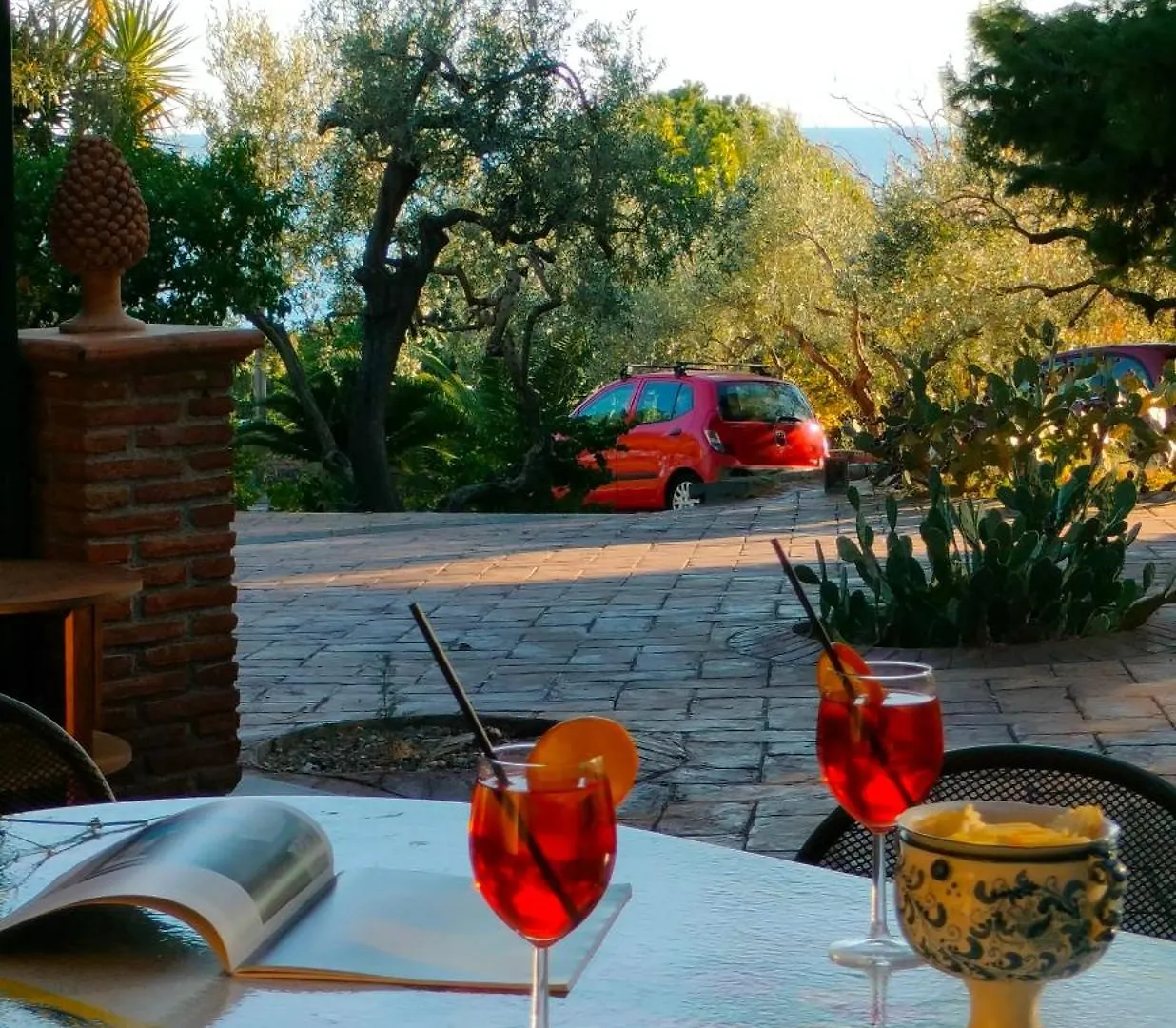 أكيتْريتْسا Villa Delle Palme
